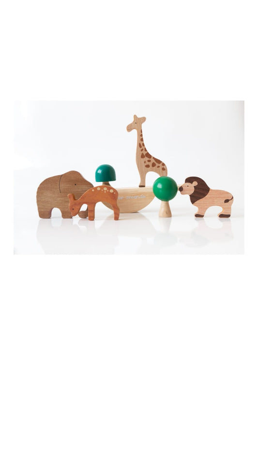 Balancín de Madera con Figuras Apilables Selva